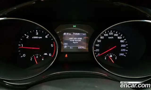 Kia Carnival 2018 2.2 автомат (гидро), миниатюра 8