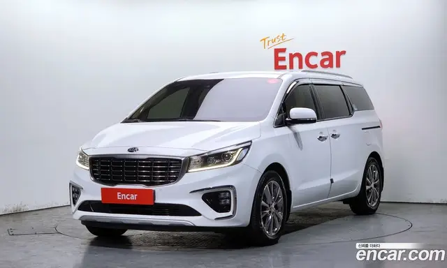 Kia Carnival, 2018, 85 128 км