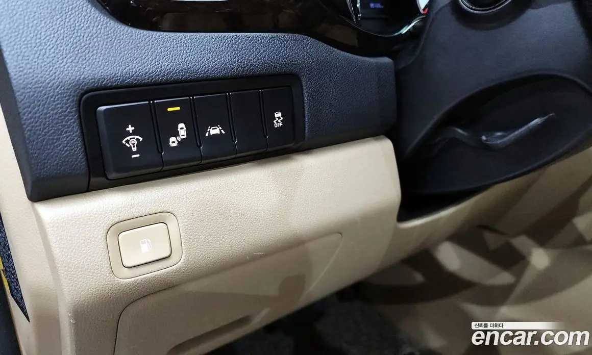 Kia Carnival 2018 2.2 автомат (гидро), фото 16 Kia Carnival 2018 2.2 автомат (гидро), фото 16