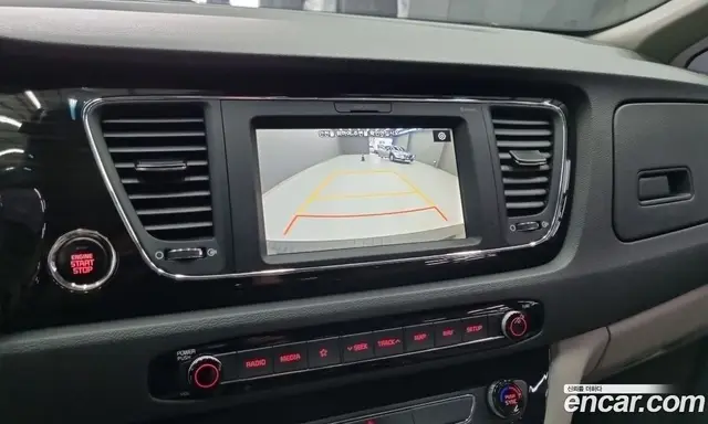 Kia Carnival 2018 2.2 автомат (гидро), миниатюра 11