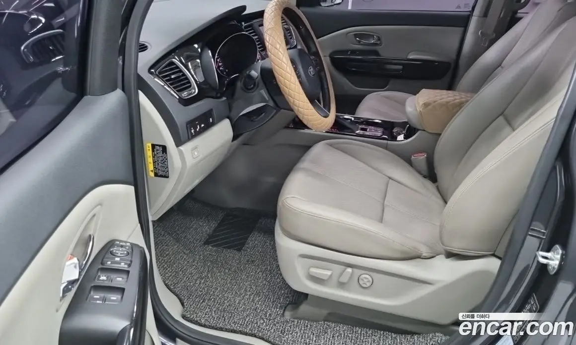 Kia Carnival 2018 2.2 автомат (гидро), фото 7