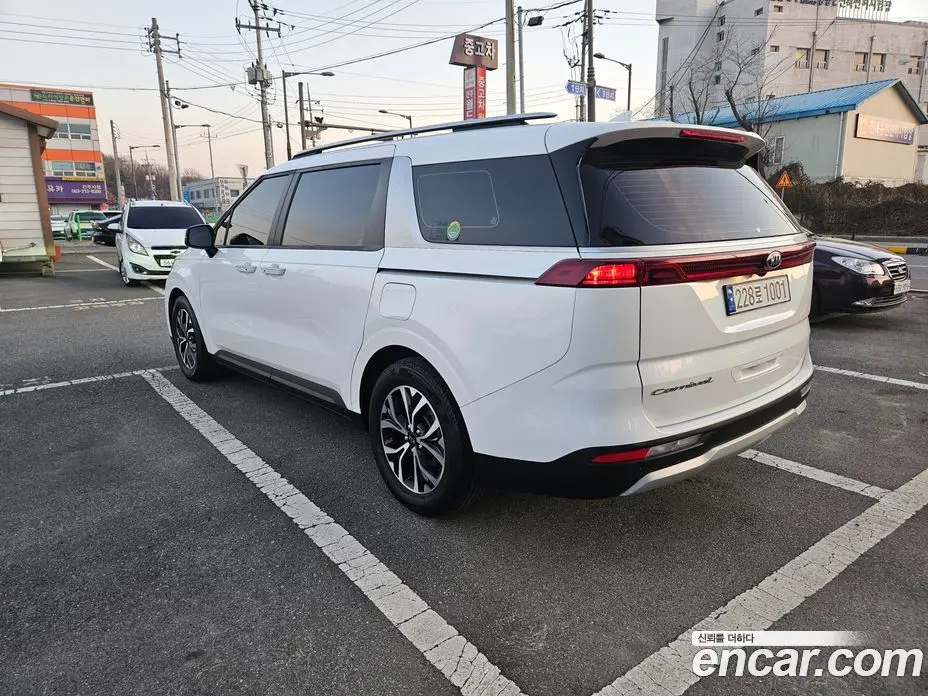 Kia Carnival 2020 2.2 автомат (гидро), фото 6 Kia Carnival 2020 2.2 автомат (гидро), фото 6