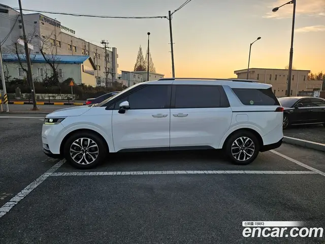 Kia Carnival 2020 2.2 автомат (гидро), миниатюра 7 Kia Carnival 2020 2.2 автомат (гидро), миниатюра 7