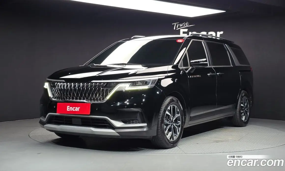 Kia Carnival 2021 2.2 автомат (гидро), фото 1