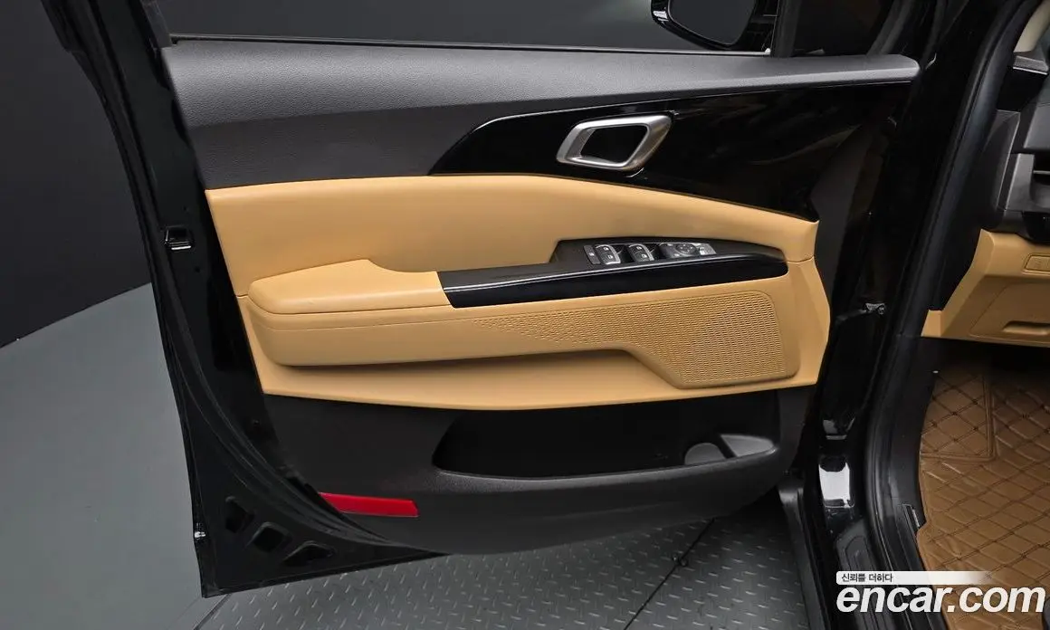 Kia Carnival 2021 2.2 автомат (гидро), фото 15