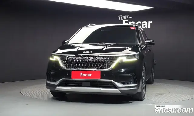 Kia Carnival 2021 2.2 автомат (гидро), миниатюра 3