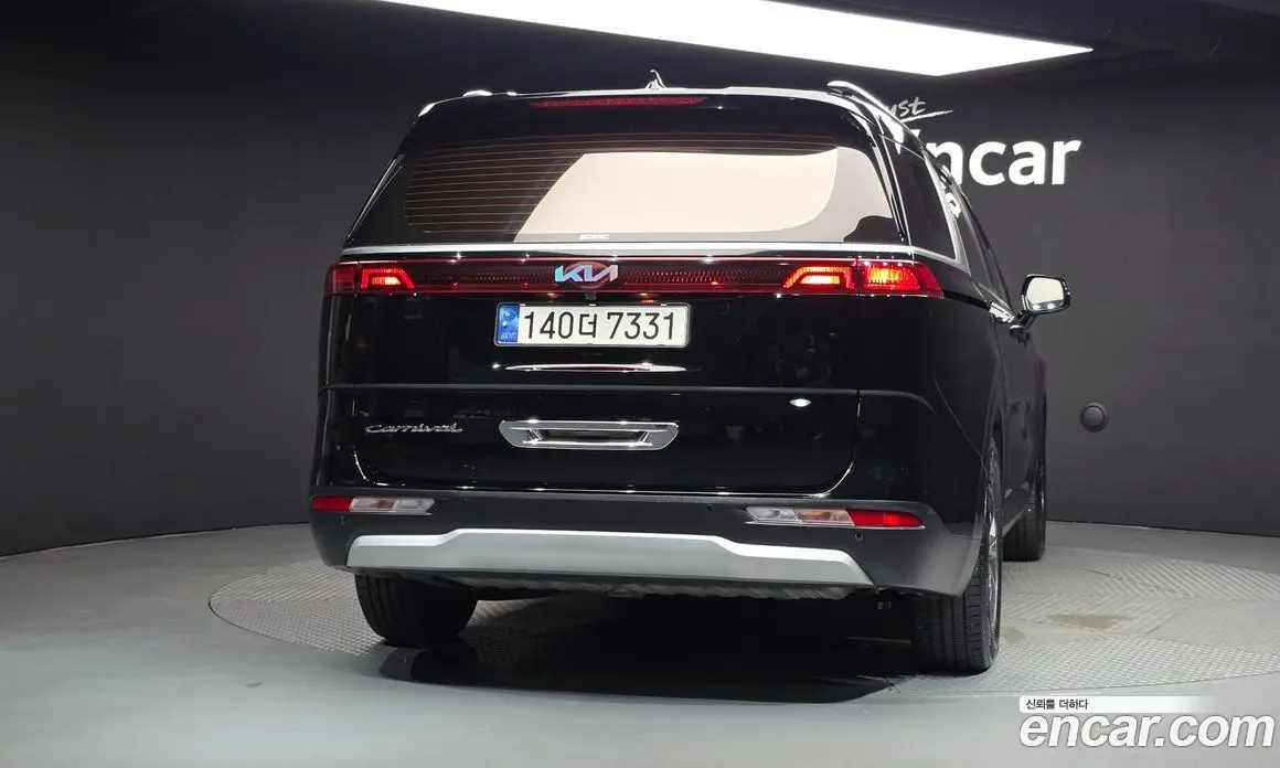Kia Carnival 2021 2.2 автомат (гидро), фото 4