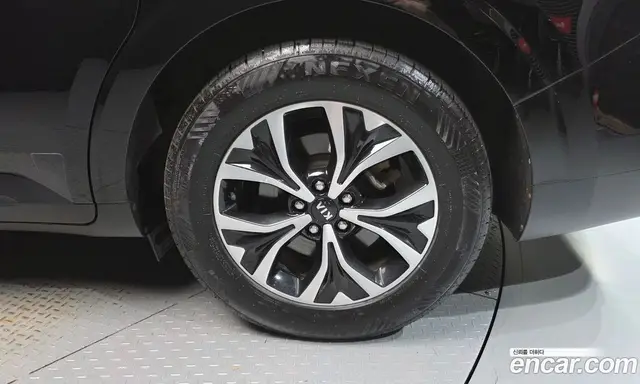 Kia Carnival 2021 2.2 автомат (гидро), миниатюра 7