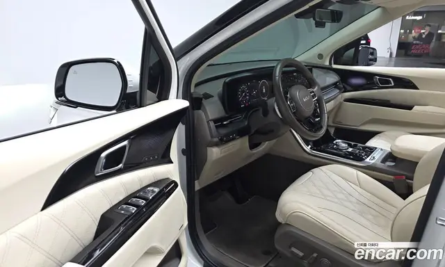 Kia Carnival 2021 2.2 автомат (гидро), миниатюра 11 Kia Carnival 2021 2.2 автомат (гидро), миниатюра 11