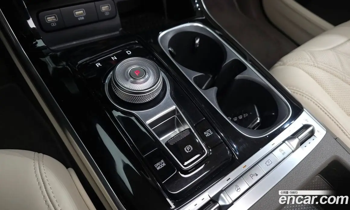 Kia Carnival 2021 2.2 автомат (гидро), фото 8 Kia Carnival 2021 2.2 автомат (гидро), фото 8