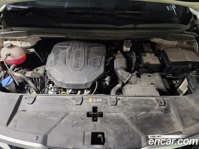 Kia Carnival 2021 2.2 автомат (гидро), миниатюра 6 Kia Carnival 2021 2.2 автомат (гидро), миниатюра 6