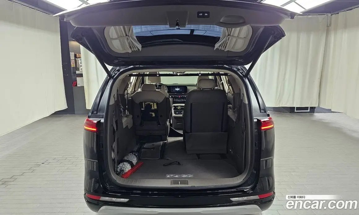 Kia Carnival 2022 3.5 автомат (гидро), фото 17 Kia Carnival 2022 3.5 автомат (гидро), фото 17