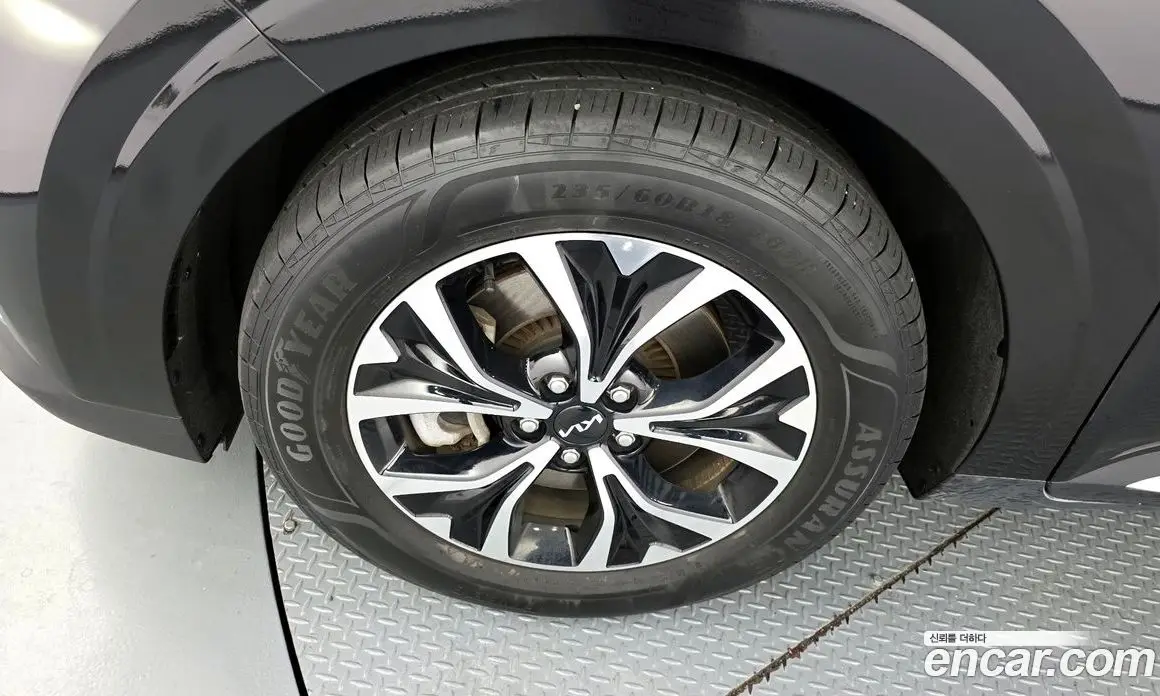 Kia Carnival 2022 2.2 автомат (гидро), фото 5 Kia Carnival 2022 2.2 автомат (гидро), фото 5