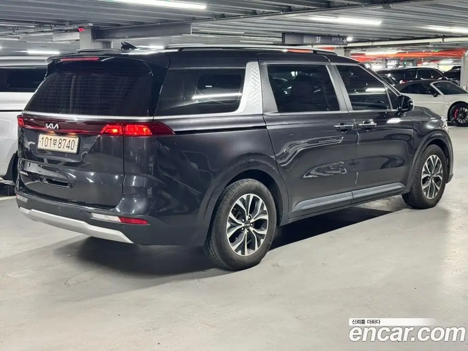 Kia Carnival 2022 2.2 автомат (гидро), фото 4 Kia Carnival 2022 2.2 автомат (гидро), фото 4