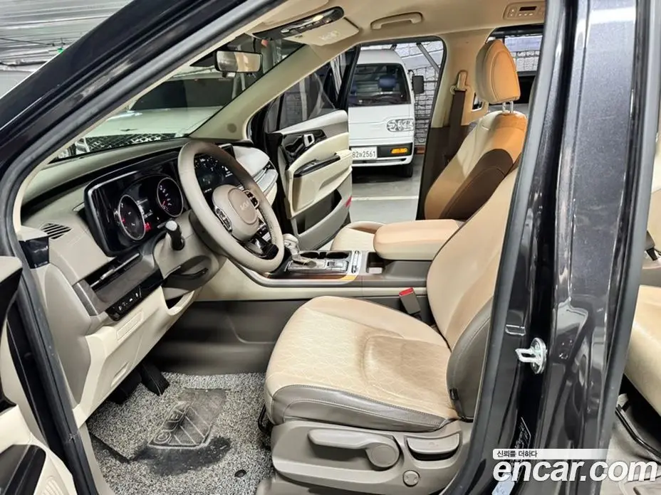 Kia Carnival 2022 2.2 автомат (гидро), фото 7 Kia Carnival 2022 2.2 автомат (гидро), фото 7