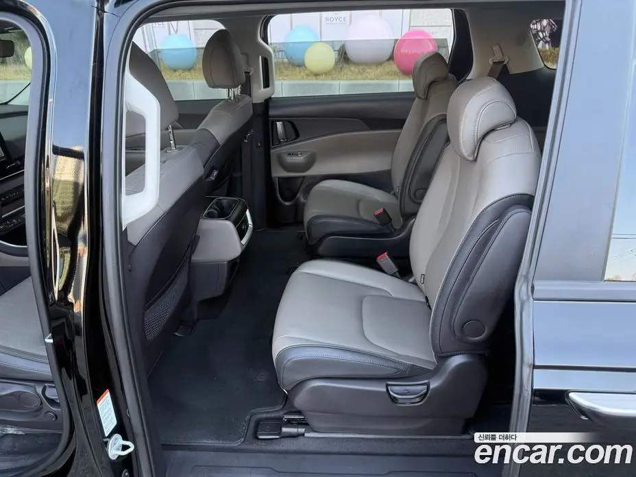 Kia Carnival 2025 1.6 автомат (гидро), фото 13 Kia Carnival 2025 1.6 автомат (гидро), фото 13