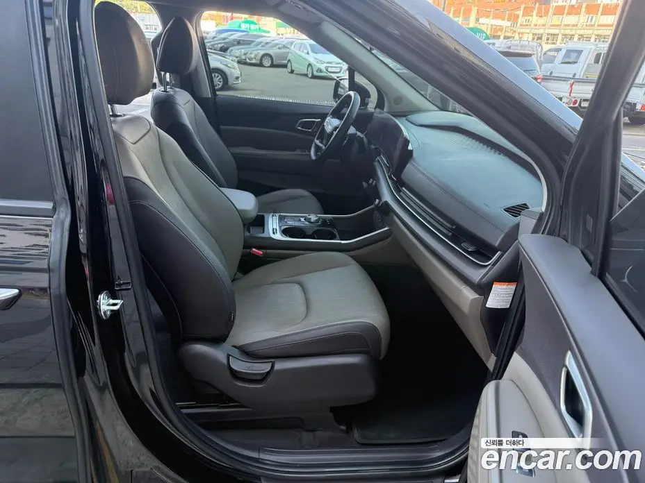 Kia Carnival 2025 1.6 автомат (гидро), фото 14 Kia Carnival 2025 1.6 автомат (гидро), фото 14