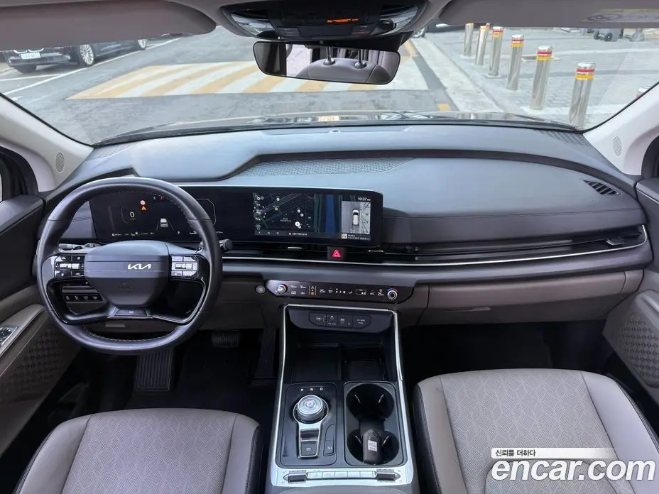 Kia Carnival 2025 1.6 автомат (гидро), фото 8 Kia Carnival 2025 1.6 автомат (гидро), фото 8