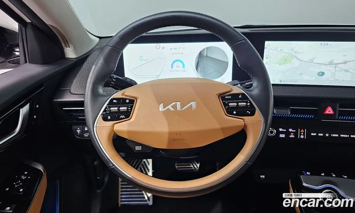 Kia EV6 2024 0.1 автомат (гидро), фото 13