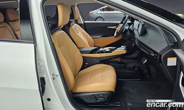 Kia EV6 2024 0.1 автомат (гидро), миниатюра 10