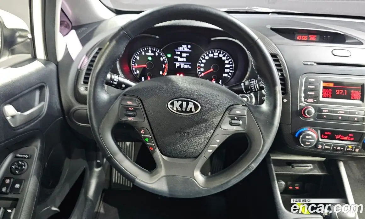 Kia K3 2015 1.6 автомат (гидро), фото 12 Kia K3 2015 1.6 автомат (гидро), фото 12