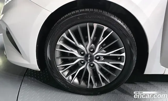 Kia K3 2022 1.6 автомат (гидро), миниатюра 5 Kia K3 2022 1.6 автомат (гидро), миниатюра 5
