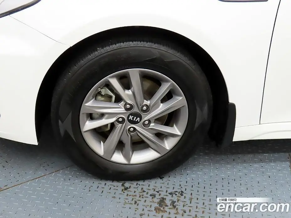 Kia K5 (Optima) 2019 2.0 автомат (гидро), фото 17 Kia K5 (Optima) 2019 2.0 автомат (гидро), фото 17