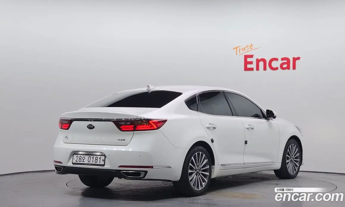 Kia K7 2016 2.2 автомат (гидро), фото 2 Kia K7 2016 2.2 автомат (гидро), фото 2