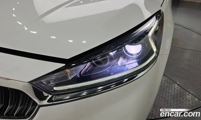 Kia K7 2016 2.2 автомат (гидро), миниатюра 8 Kia K7 2016 2.2 автомат (гидро), миниатюра 8