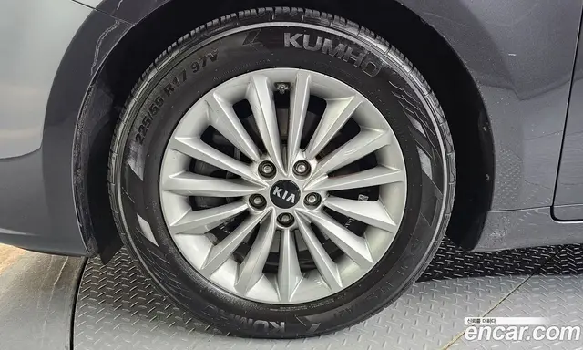 Kia K7 2017 3.0 автомат (гидро), миниатюра 5 Kia K7 2017 3.0 автомат (гидро), миниатюра 5