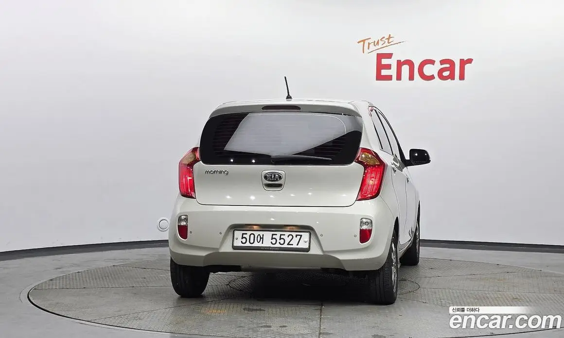 Kia Morning 2014 1.0 автомат (гидро), фото 4