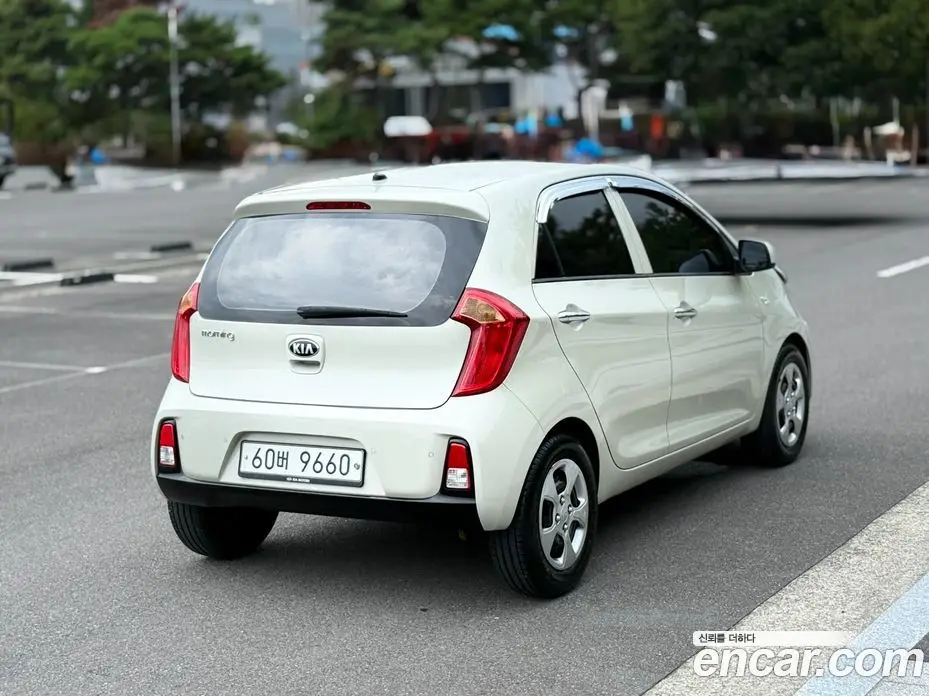 Kia Morning 2015 1.0 автомат (гидро), фото 2 Kia Morning 2015 1.0 автомат (гидро), фото 2