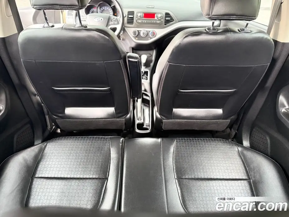 Kia Morning 2015 1.0 автомат (гидро), фото 17 Kia Morning 2015 1.0 автомат (гидро), фото 17