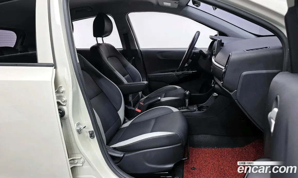 Kia Morning 2018 1.0 автомат (гидро), фото 10 Kia Morning 2018 1.0 автомат (гидро), фото 10