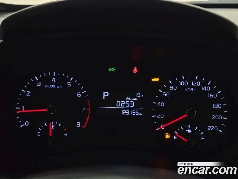 Kia Morning 2021 1.0 автомат (гидро), фото 11