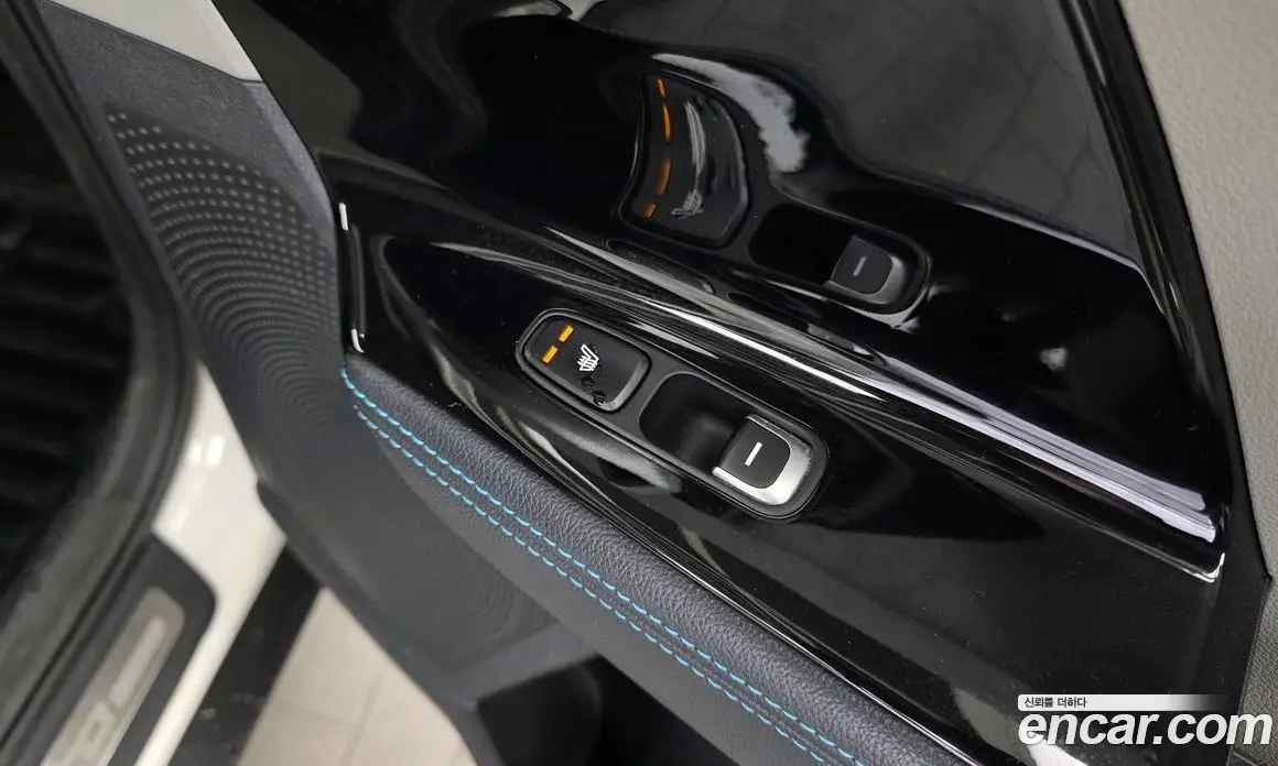 Kia Niro 2016 1.6 автомат (гидро), фото 19 Kia Niro 2016 1.6 автомат (гидро), фото 19
