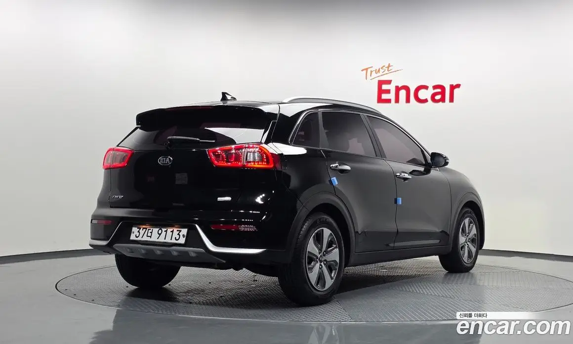 Kia Niro 2019 1.6 автомат (гидро), фото 2 Kia Niro 2019 1.6 автомат (гидро), фото 2