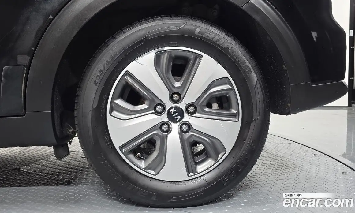 Kia Niro 2019 1.6 автомат (гидро), фото 7 Kia Niro 2019 1.6 автомат (гидро), фото 7