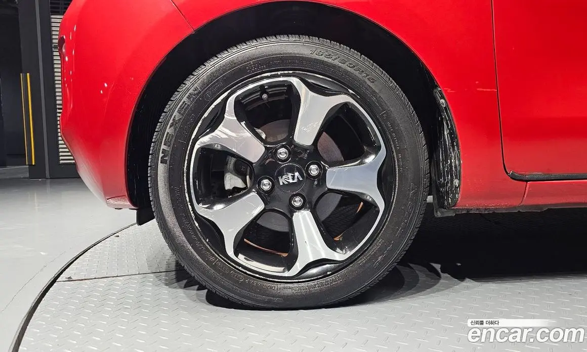 Kia Ray 2013 1.0 автомат (гидро), фото 5 Kia Ray 2013 1.0 автомат (гидро), фото 5