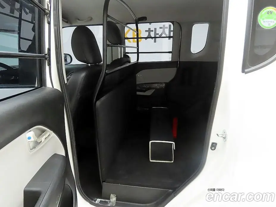 Kia Ray 2022 1.0 автомат (гидро), фото 14