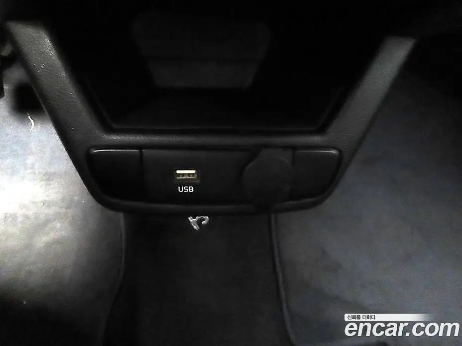Kia Ray 2022 1.0 автомат (гидро), фото 15