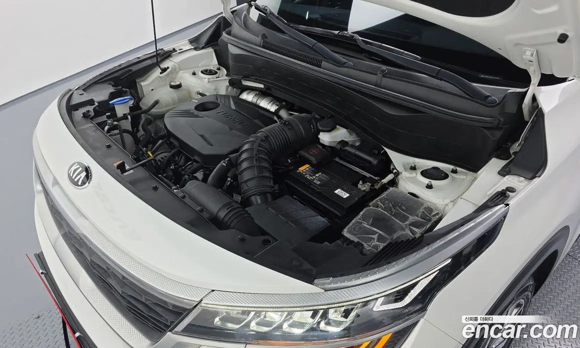 Kia Seltos 2019 1.6 автомат (гидро), фото 6