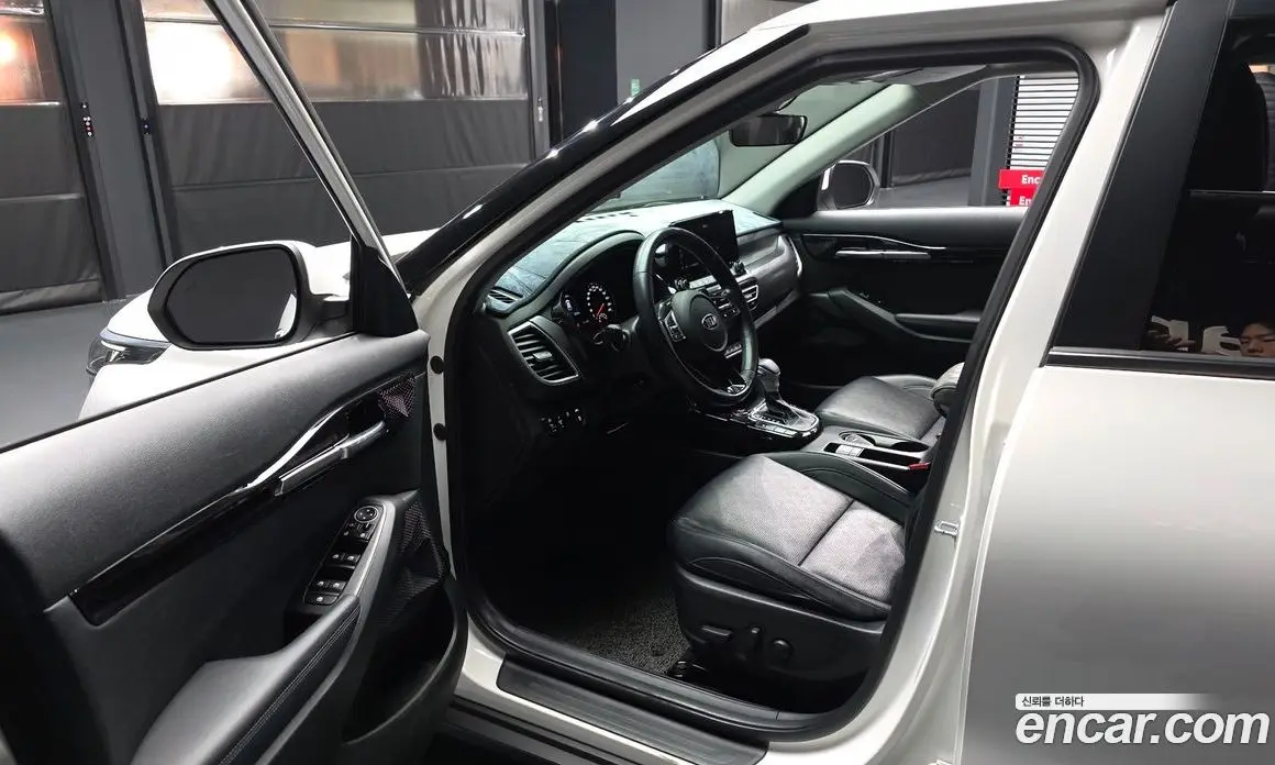 Kia Seltos 2020 1.6 автомат (гидро), фото 10