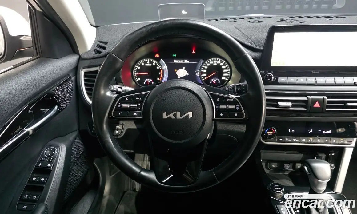 Kia Seltos 2022 1.6 автомат (гидро), фото 19 Kia Seltos 2022 1.6 автомат (гидро), фото 19