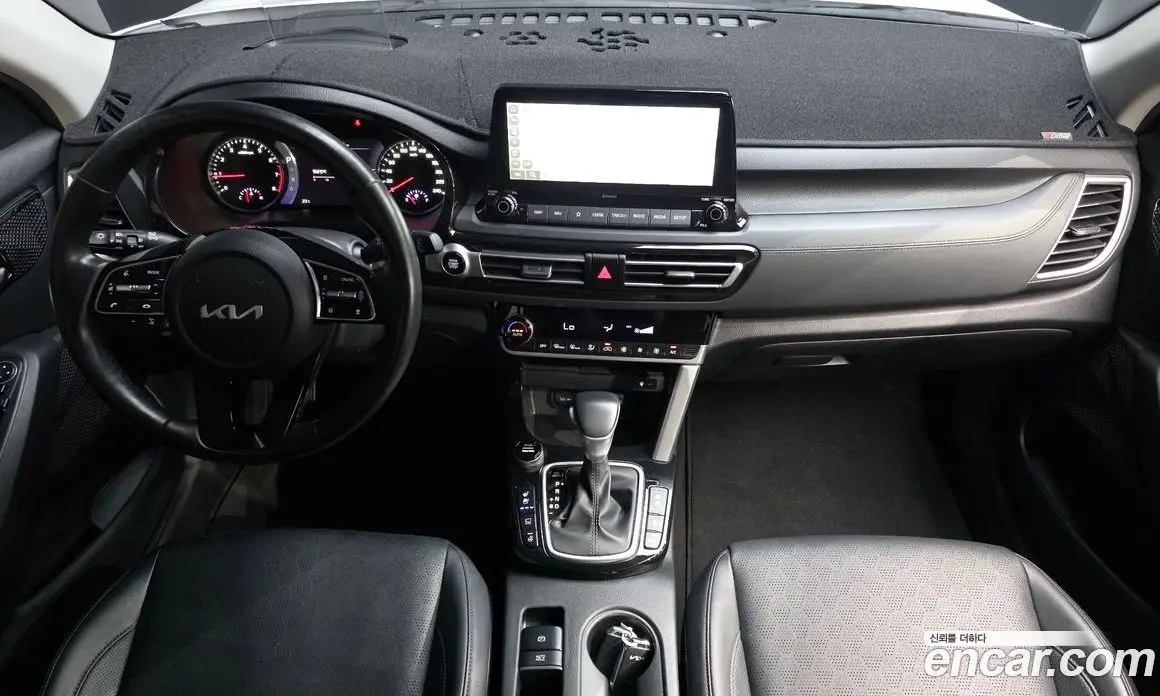 Kia Seltos 2022 1.6 автомат (гидро), фото 10 Kia Seltos 2022 1.6 автомат (гидро), фото 10