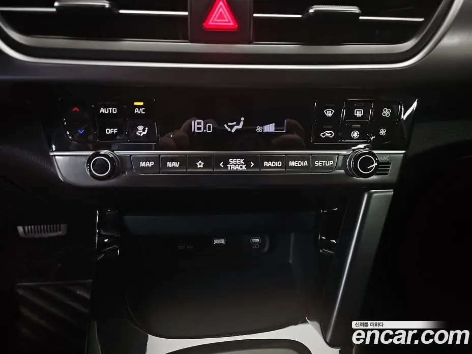 Kia Seltos 2023 2.0 автомат (гидро), фото 16