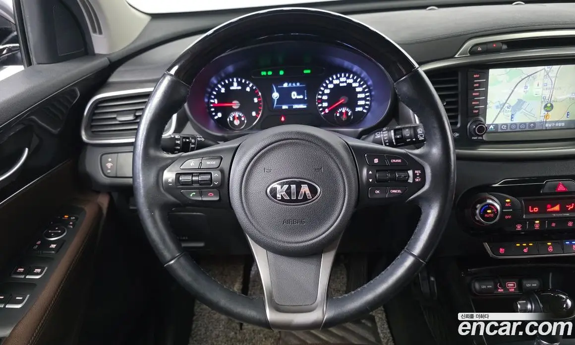 Kia Sorento 2015 2.0 автомат (гидро), фото 14 Kia Sorento 2015 2.0 автомат (гидро), фото 14