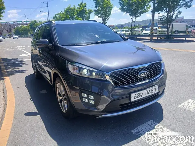 Kia Sorento 2015 2.0 автомат (гидро), миниатюра 2 Kia Sorento 2015 2.0 автомат (гидро), миниатюра 2