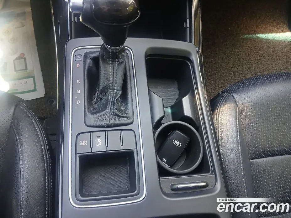 Kia Sorento 2015 2.0 автомат (гидро), фото 12 Kia Sorento 2015 2.0 автомат (гидро), фото 12