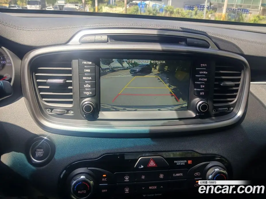 Kia Sorento 2015 2.0 автомат (гидро), фото 13 Kia Sorento 2015 2.0 автомат (гидро), фото 13